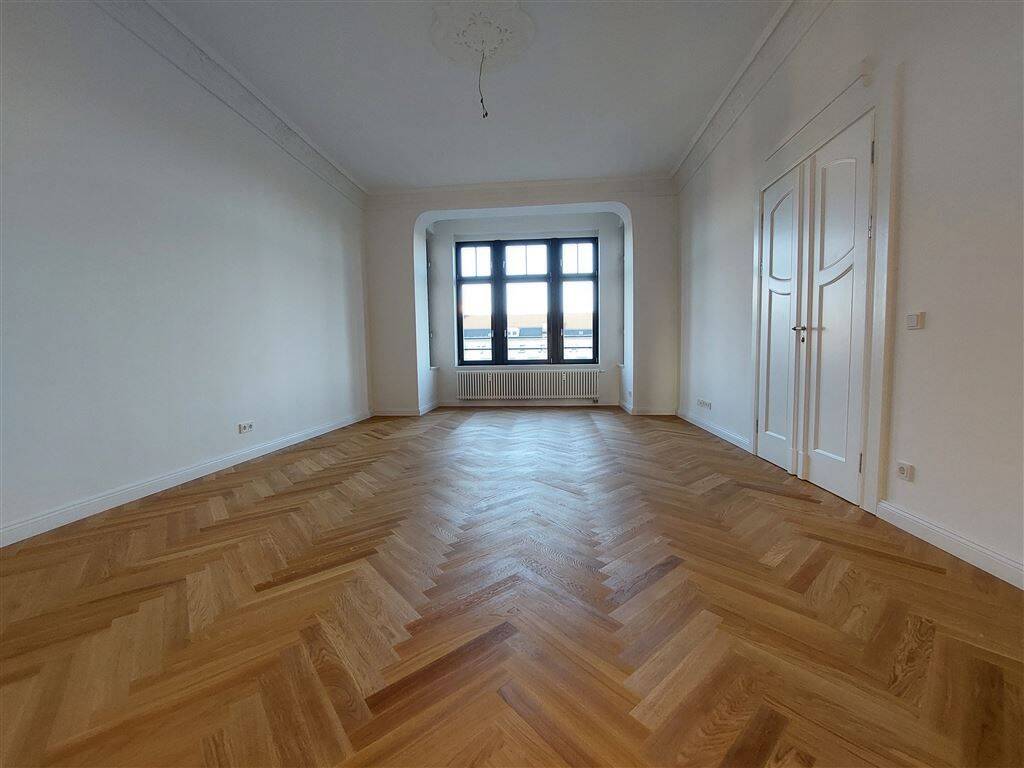 3-Zi-Altbaujuwel im Zentrum – Saniert, Balkon & Tageslichtbad, 9111 Chemnitz (Altchemnitz Schloßchemnitz Zentrum)