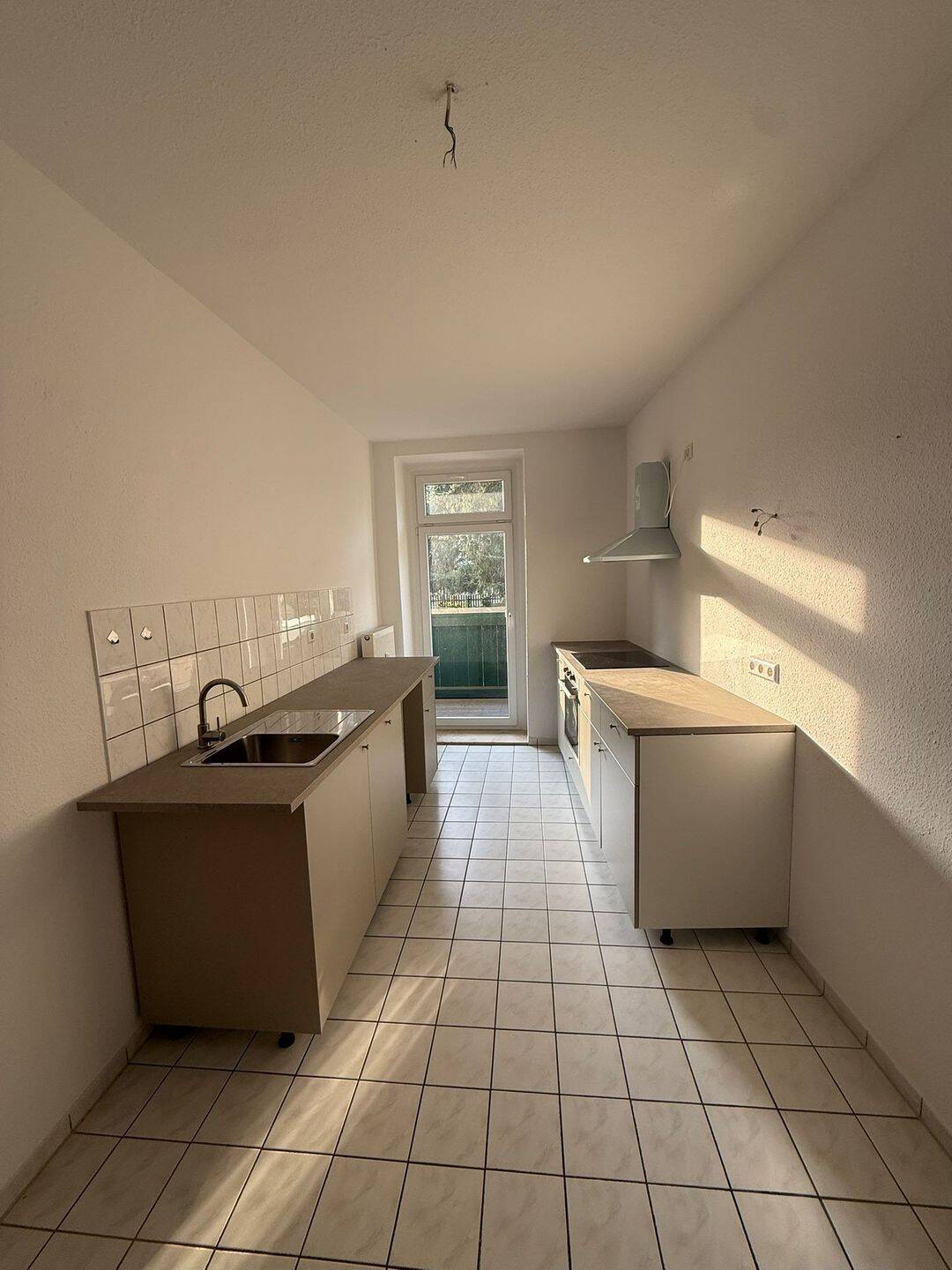 1-Zimmer-Wohnung am Auenwald, möbliert oder unmöbliert, ab Juli 2026 | 1-room flat, furnished or unfurnished, available from July 2026, 4178 Leipzig (Burghausen-Rückmarsdorf Böhlitz-Ehrenberg)