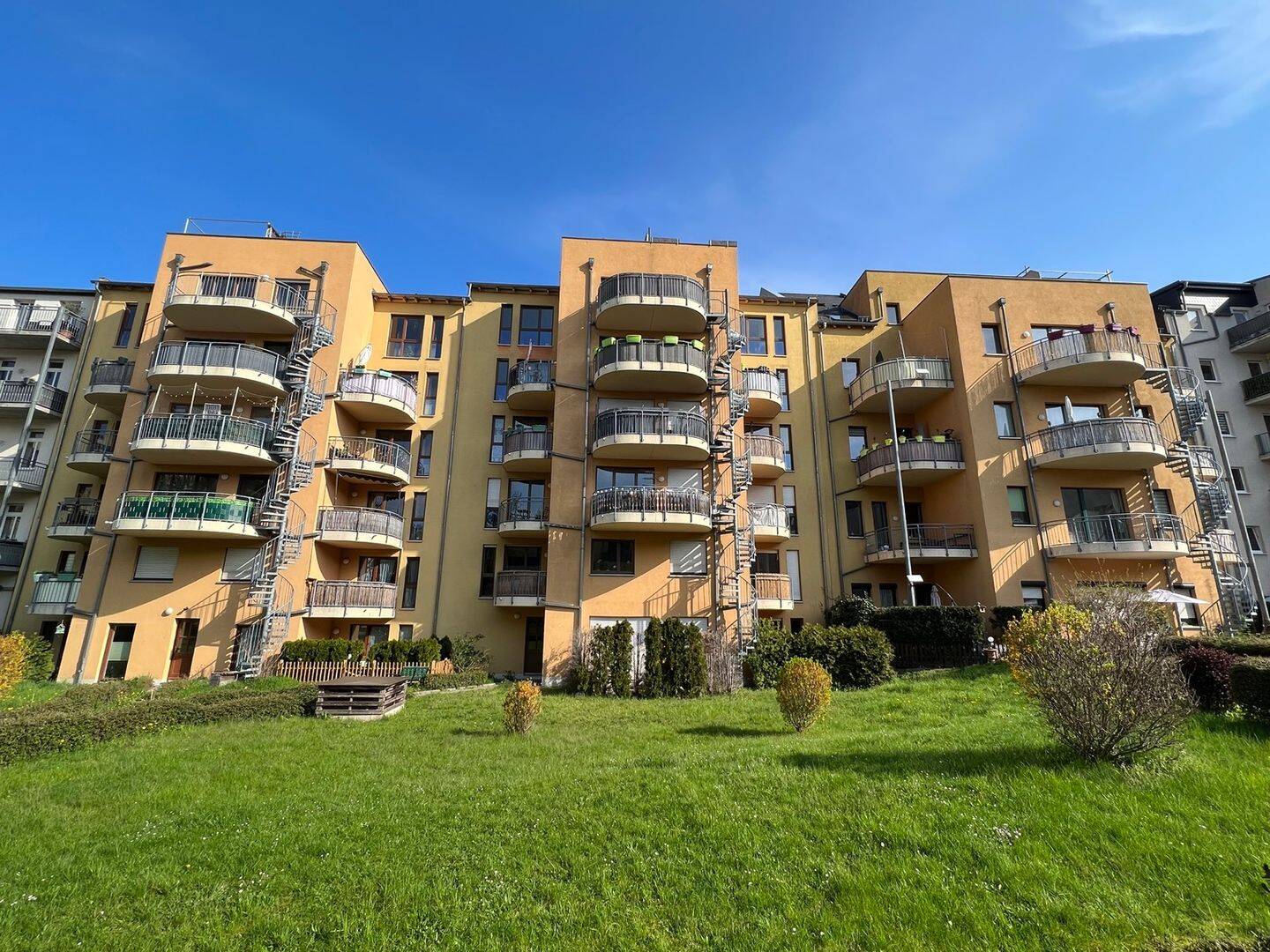image-72578188