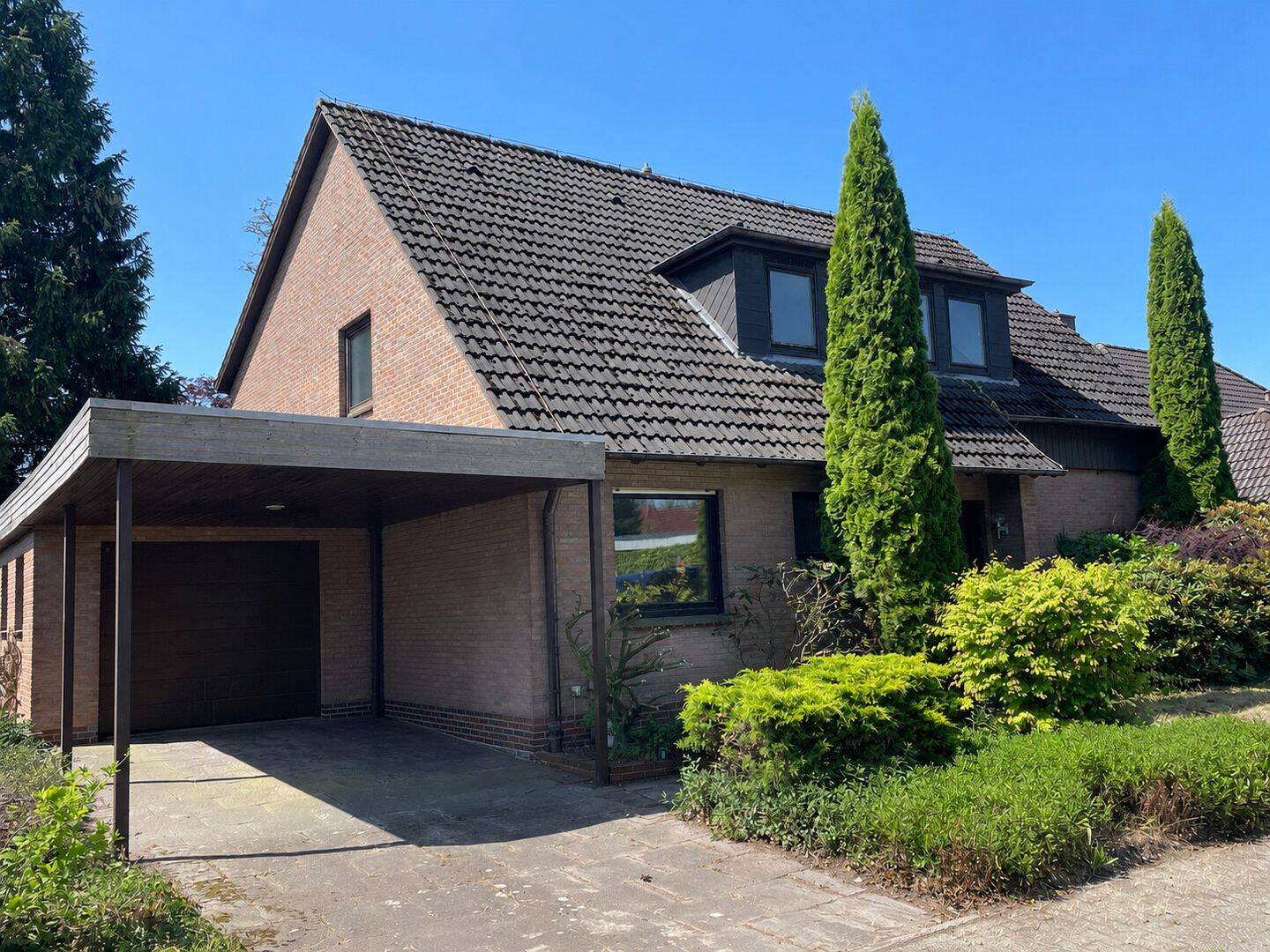 Ein wahres Raumwunder: Großzügiges Einfamilienhaus mit 8 Zimmern in Bad Zwischenahn!, 26160 Bad Zwischenahn
