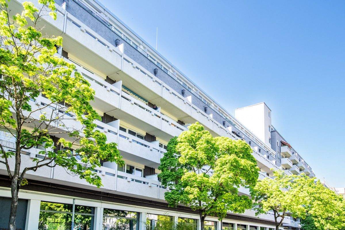 Smart wohnen in Charlottenburg: 1-Zimmer-Apartment mit Balkon, Tiefgarage I Keine Grunderwerbsteuer, 10709 Berlin (Charlottenburg-Wilmersdorf Charlottenburg Halensee Wilmersdorf)