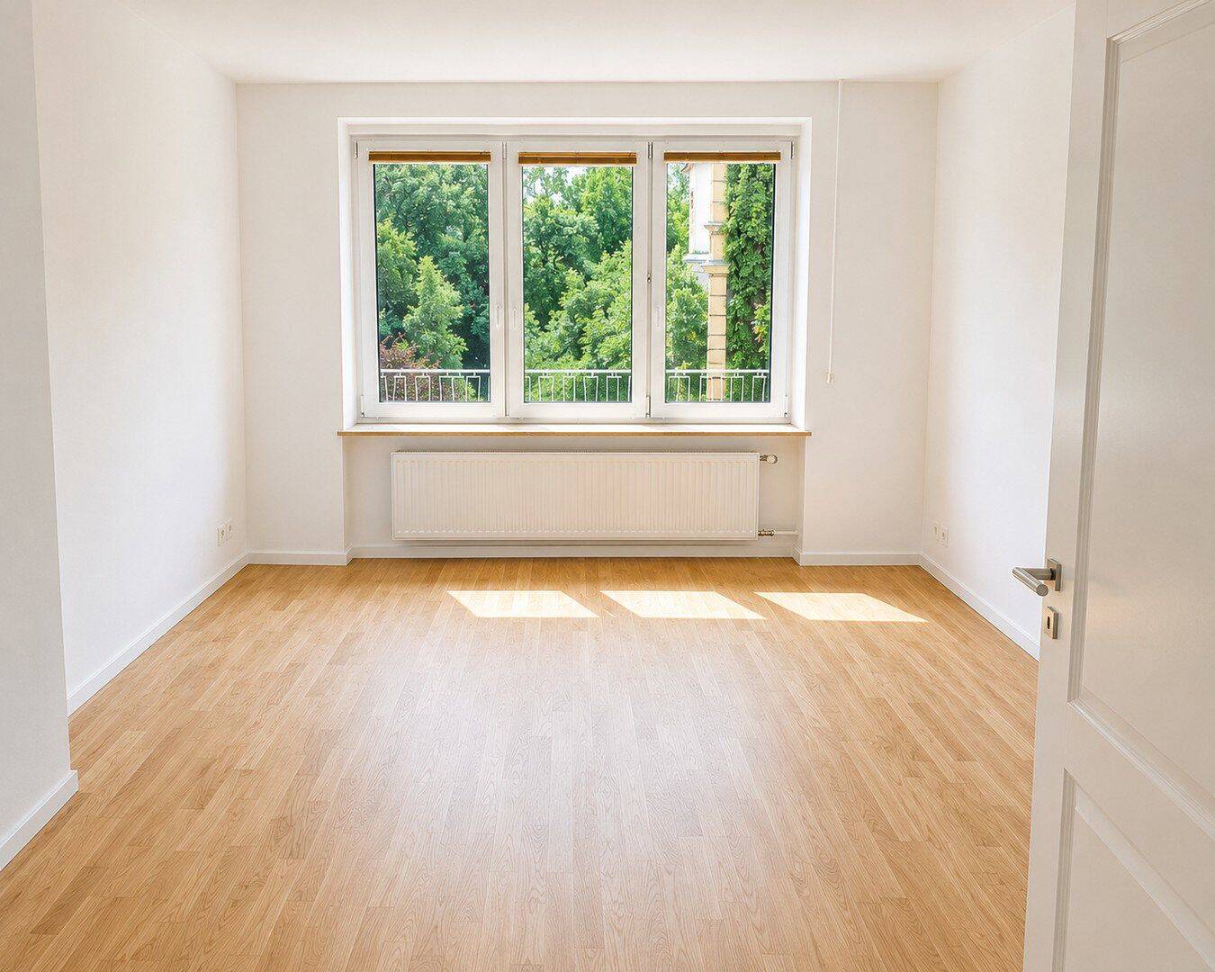 Erstbezug in 3-Zimmer Wohnung mit Balkon & Küche nach Sanierung, 90489 Nürnberg (Gärten bei Wöhrd Rennweg Veilhof Wöhrd)