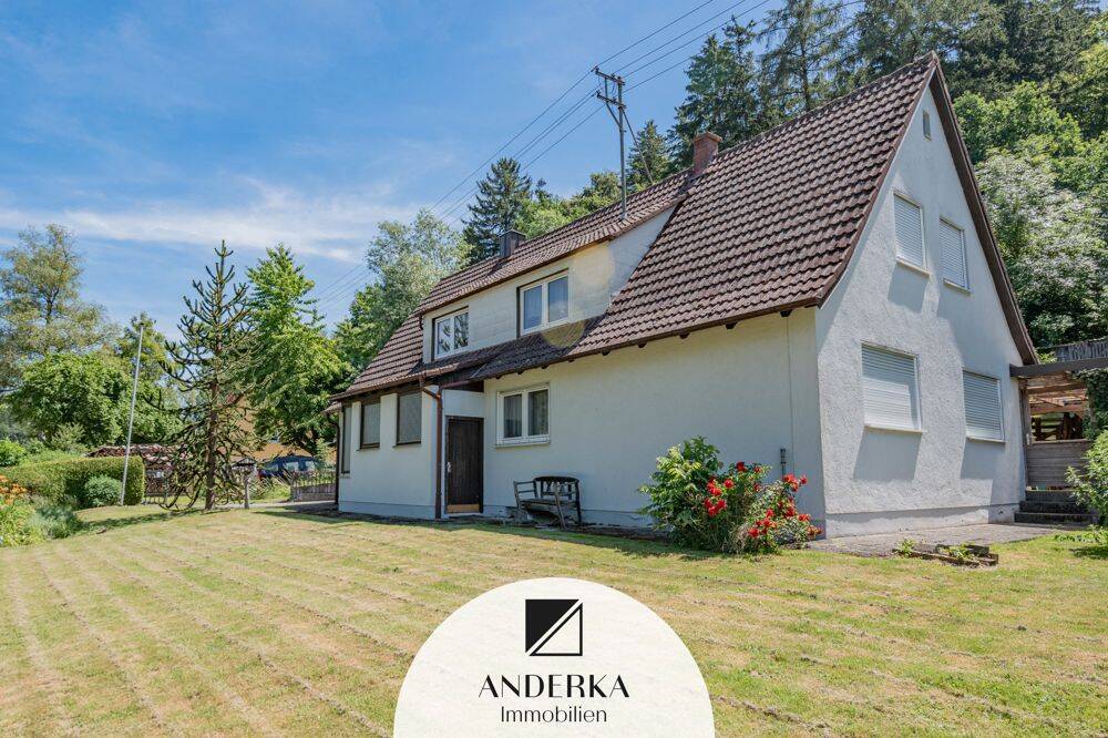 Viel Platz für Familie & Ideen: freistehendes Haus mit großem Grundstück am Waldrand., 89350 Dürrlauingen