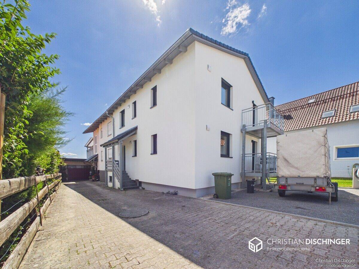 Einziehen und wohlfühlen: Modernisiertes Wohnhaus mit zukunftsfähigem Energiekonzept, 93173 Wenzenbach