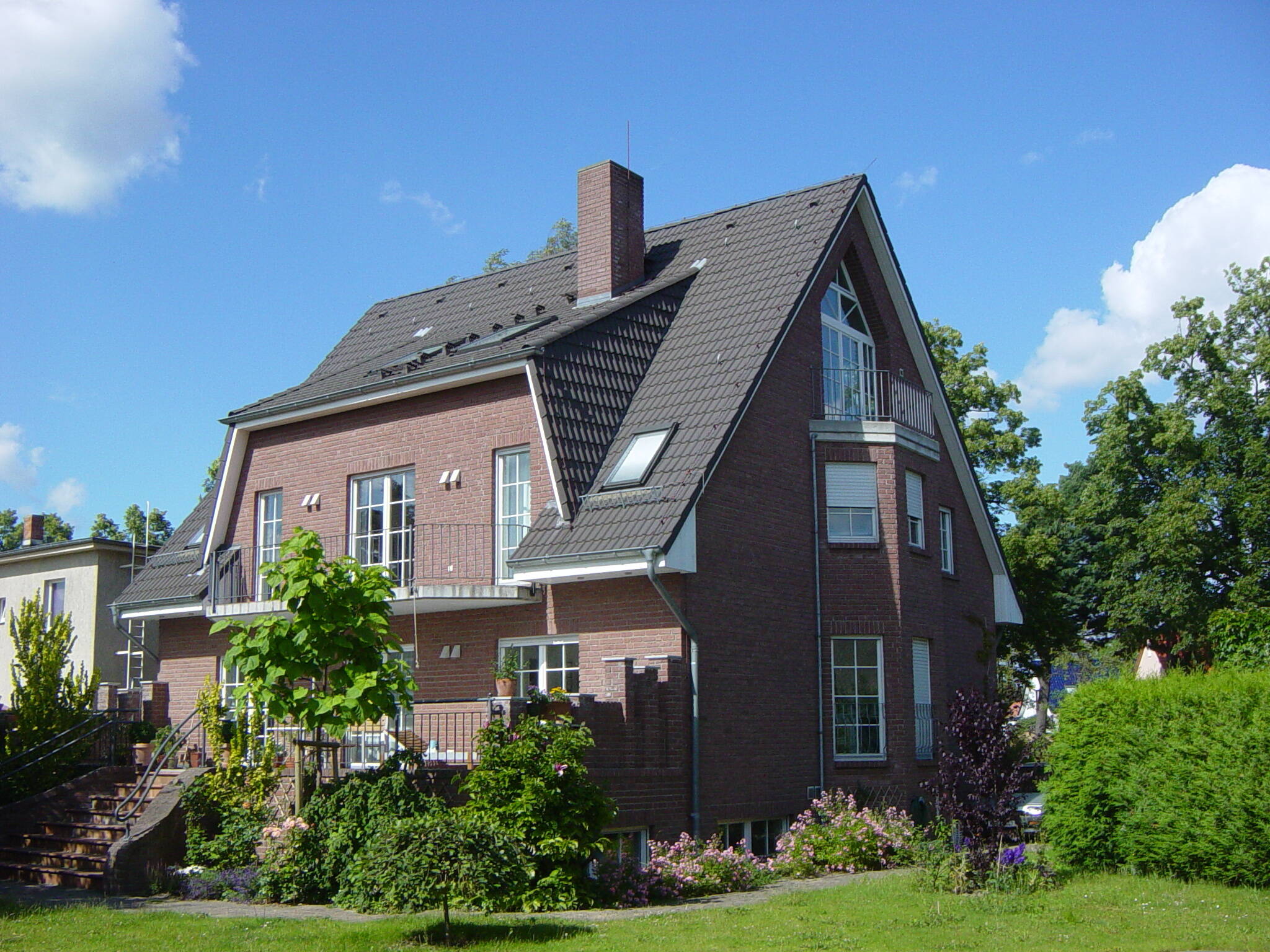 Repräsentatives Mehrfamilienhaus in Teltow – Vielseitige Nutzungsmöglichkeiten, 14513 Teltow