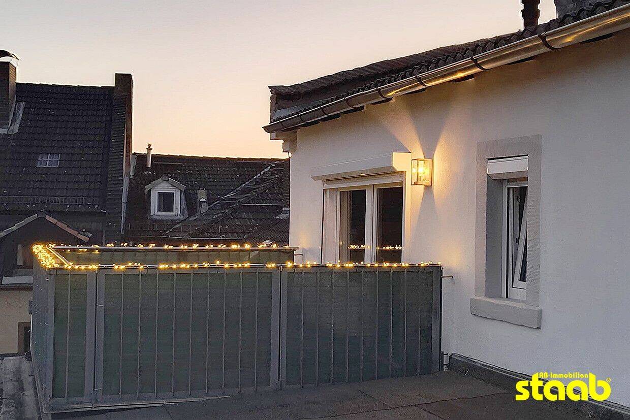 Licht. Weite. Schlossblick. – 3-Zimmerwohnung mit Dachterrasse, 63739 Aschaffenburg (Innenstadt Österreicher Kolonie)