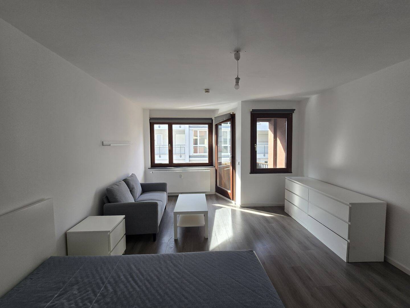 Voll Möbliert ! Moderne Etagenwohnung mit separatem Küchenbereich, Duschbad und kleinem Balkon, 64283 Darmstadt (Darmstadt)