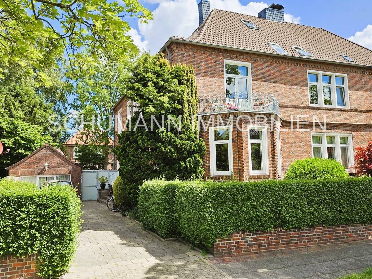Im repräsentativen Vierfamilienhaus-3 Wohnungen im Paket-Top Lage-, 26382 Wilhelmshaven (Bant Heppens Innenhafen Innenstadt Siebethsburg)