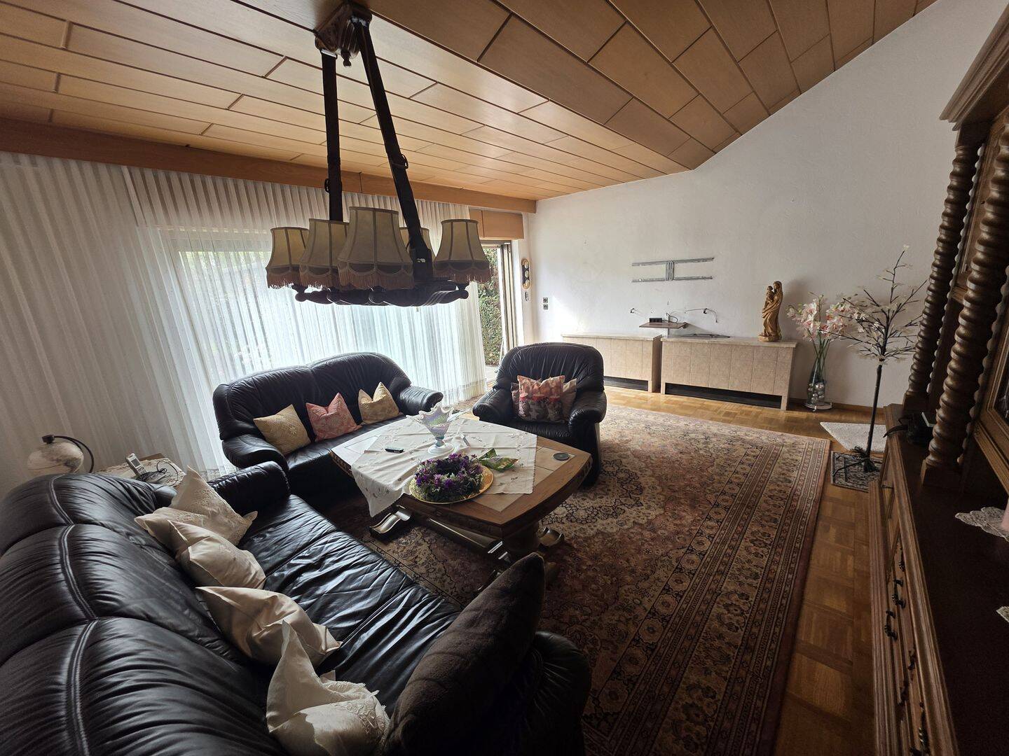 Gelsenkirchen: Freistehendes Haus mit attraktiver Einliegerwohnung – Ihr neues Zuhause!, 45897 Gelsenkirchen (Beckhausen Buer Horst)