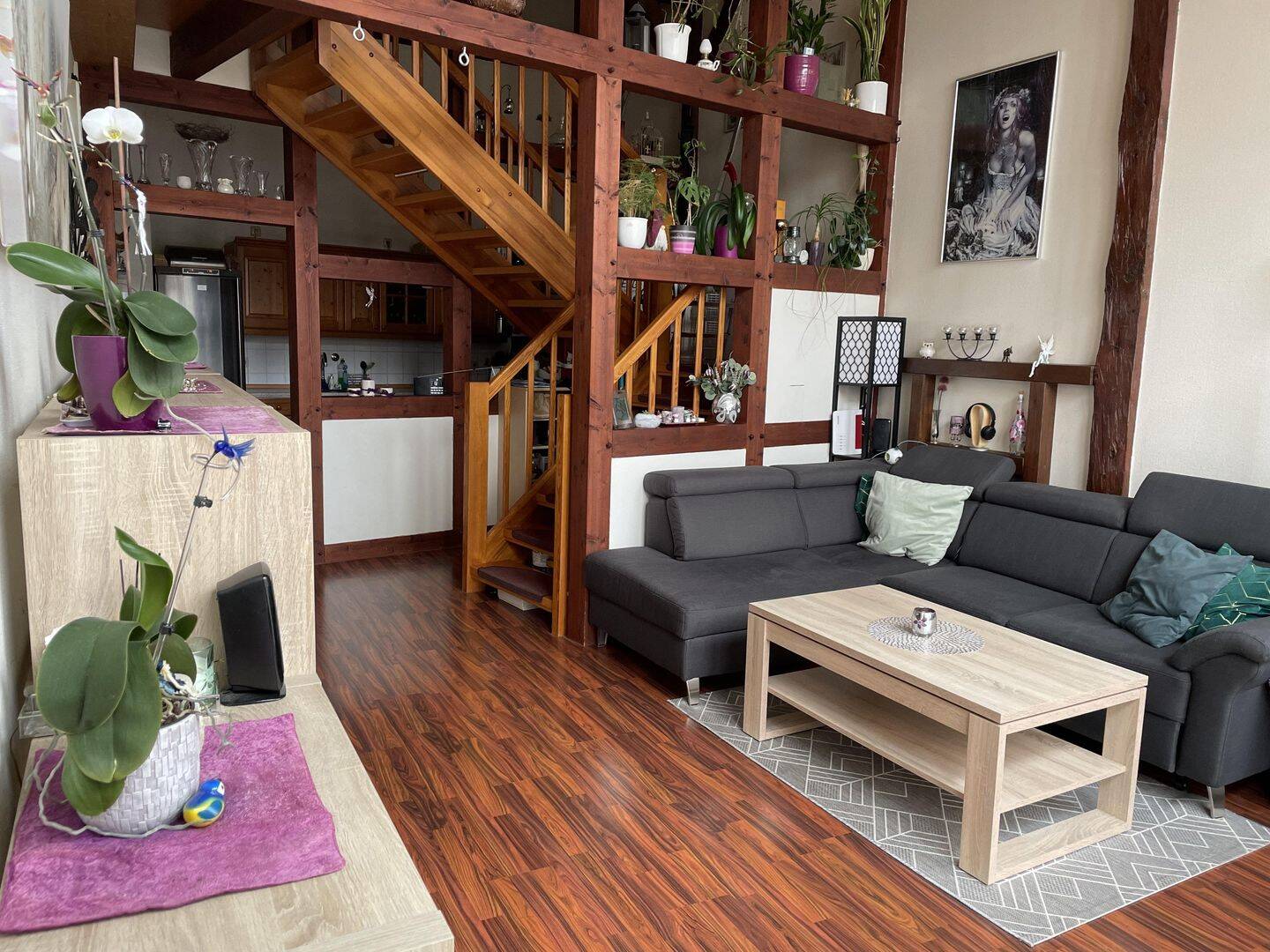 1992 errichtete Maisonette-Wohnung mit Terrasse und Stellplatz, 38446 Wolfsburg