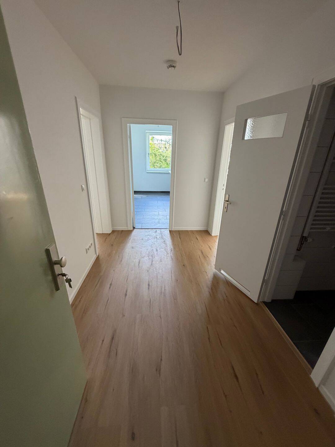 !Bitte unsere Fragen beachten! HH-Farmsen, sanierte 2 Zimmer Wohnung im 2.OG mit Balkon, 22159 Hamburg (Wandsbek Bramfeld Farmsen-Berne Sasel Tonndorf)