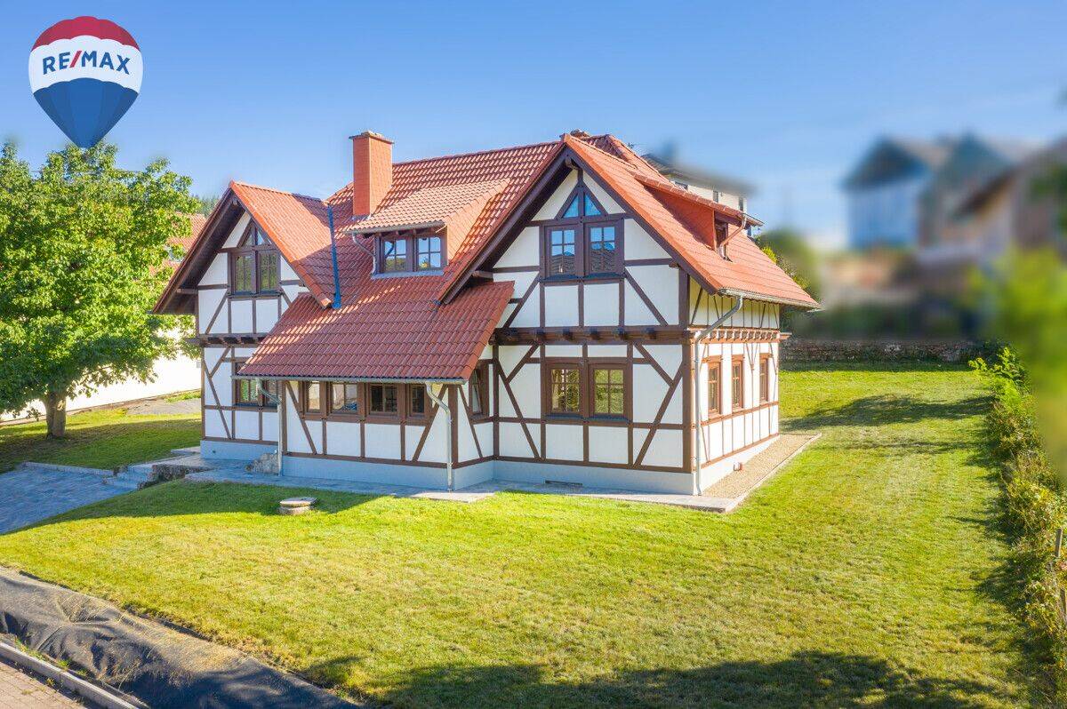 Einzigartiges Fachwerk-Einfamilienhaus aus Westerwald Eiche – Erstbezug in neuwertigem Zustand, 54441 Mannebach