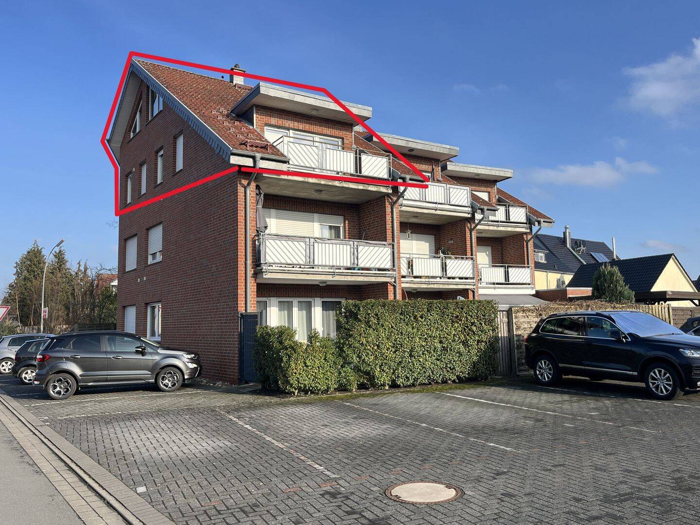 großzügige Maisonette-Wohnung mit Südbalkon und zwei Stellplätzen in Herzebrock sofort bezugsfrei, 33442 Herzebrock-Clarholz