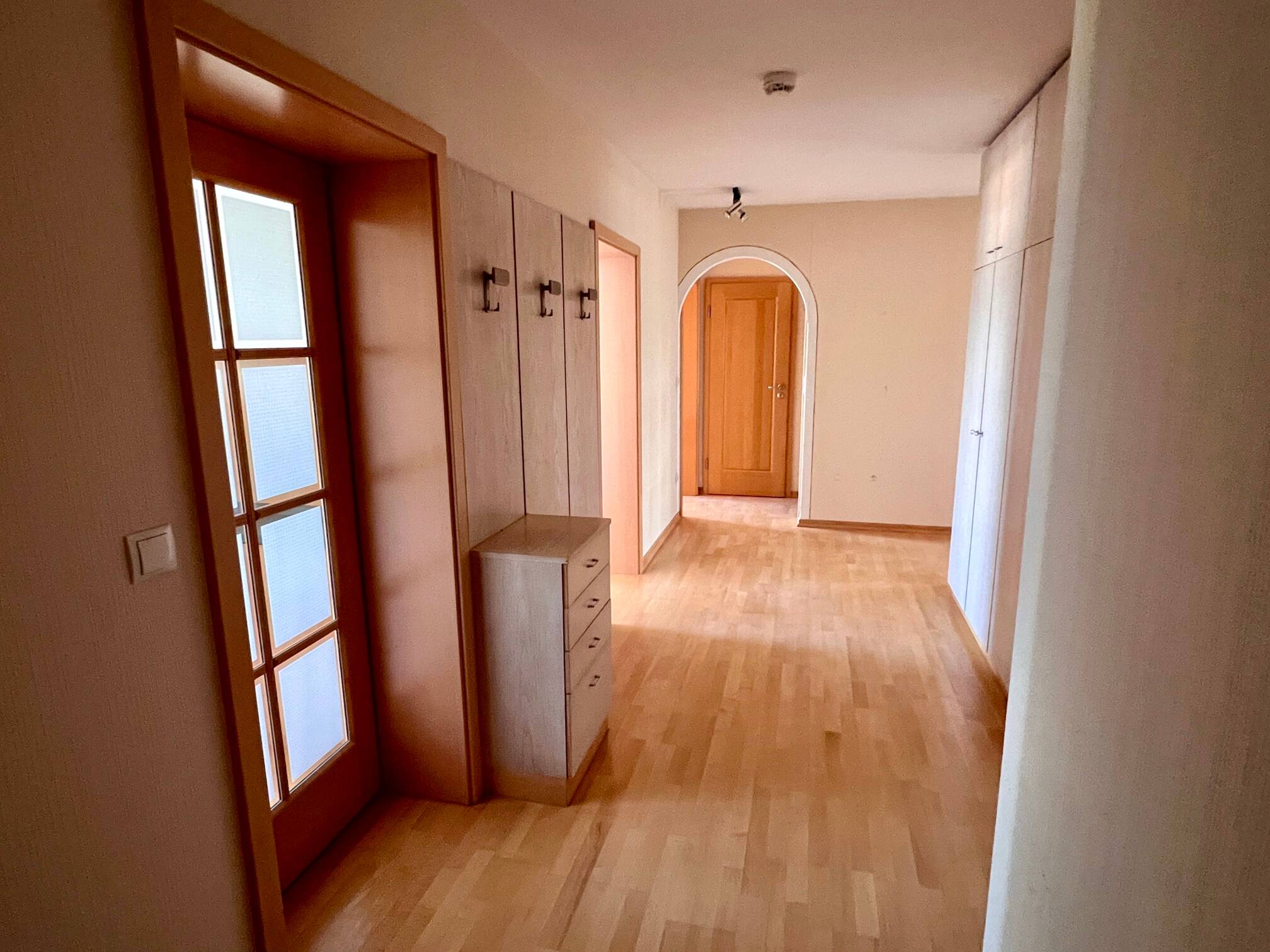 Kernsanierte 3-Zimmerwohnung (teilmöbliert), 84453 Mühldorf a. Inn