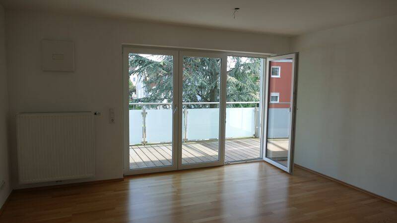 Moderne 2-Zimmer Wohnung mit großem Südbalkon, 88250 Weingarten