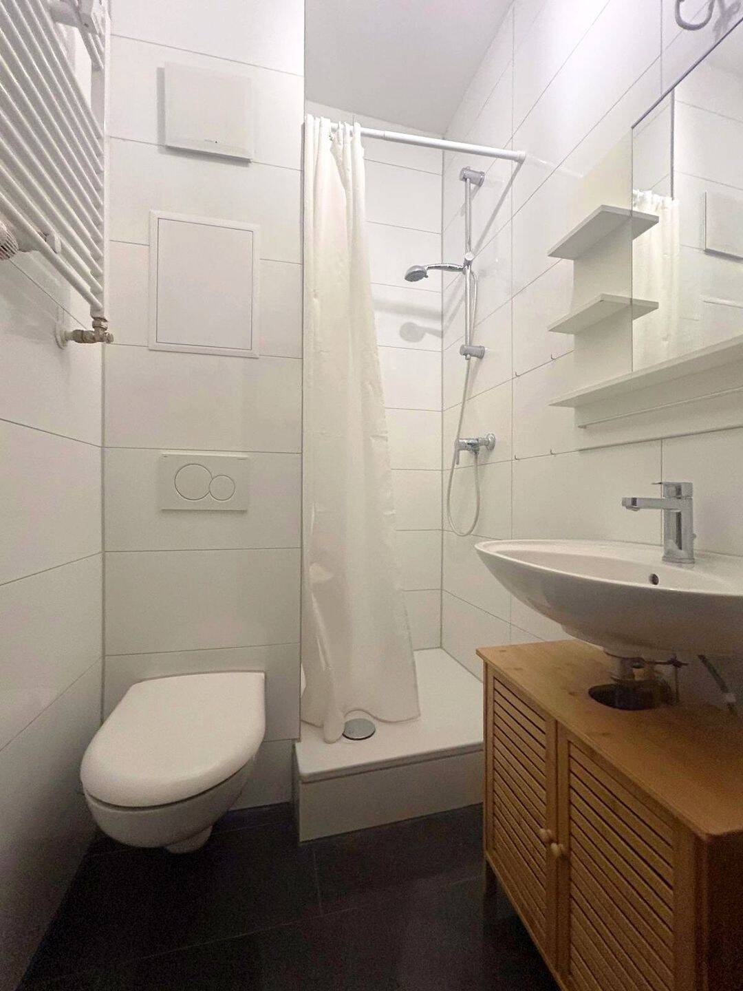 Helle 3-Zimmer-Wohnung Mit Top Infrastruktur, 90459 Nürnberg