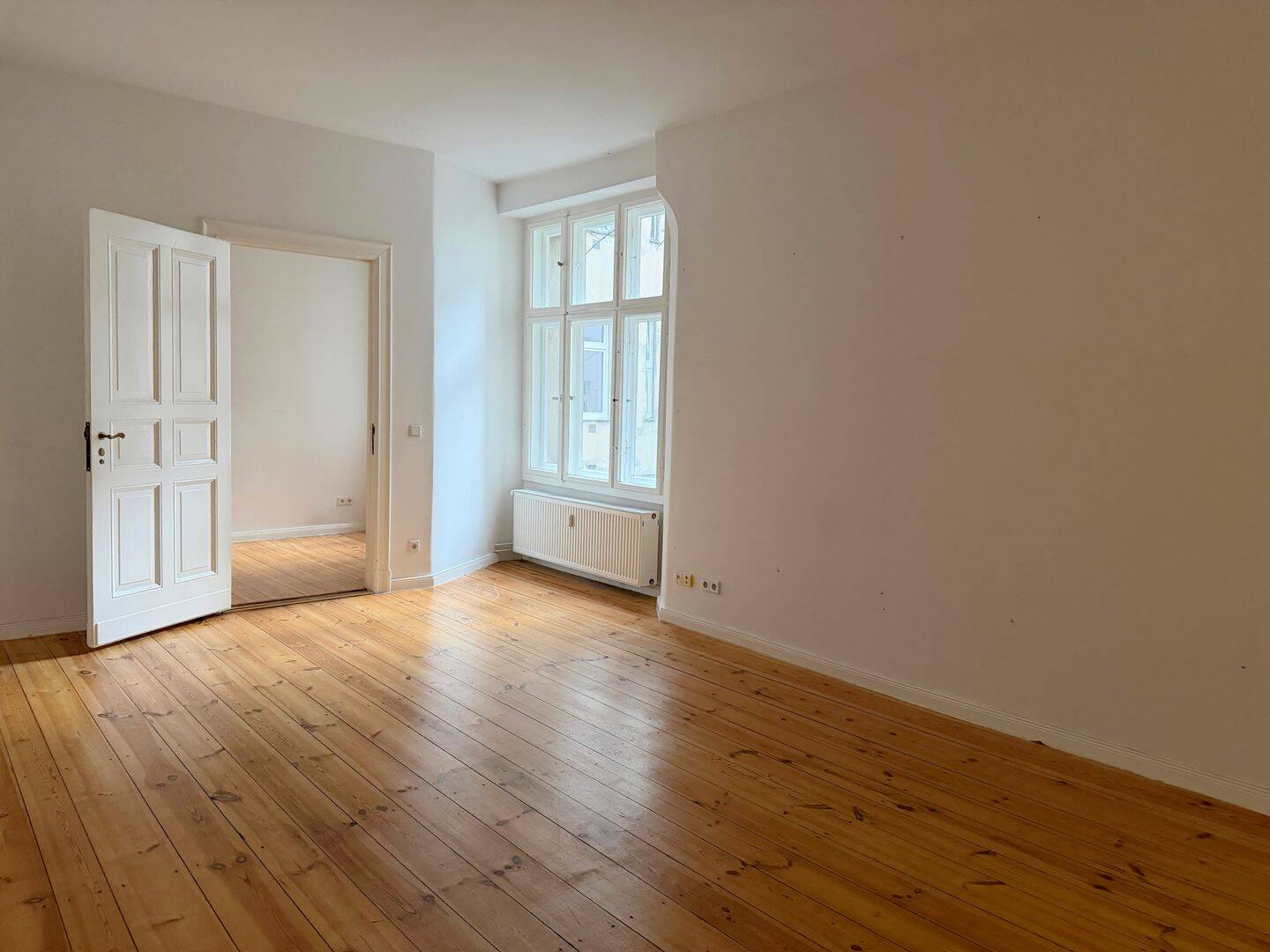 Bezugsfreie 2-Zimmer-Altbau im Herzen des Reuterkiez – Urbanes Wohnen in bester Neuköllner Lage!, 12045 Berlin (Neukölln)