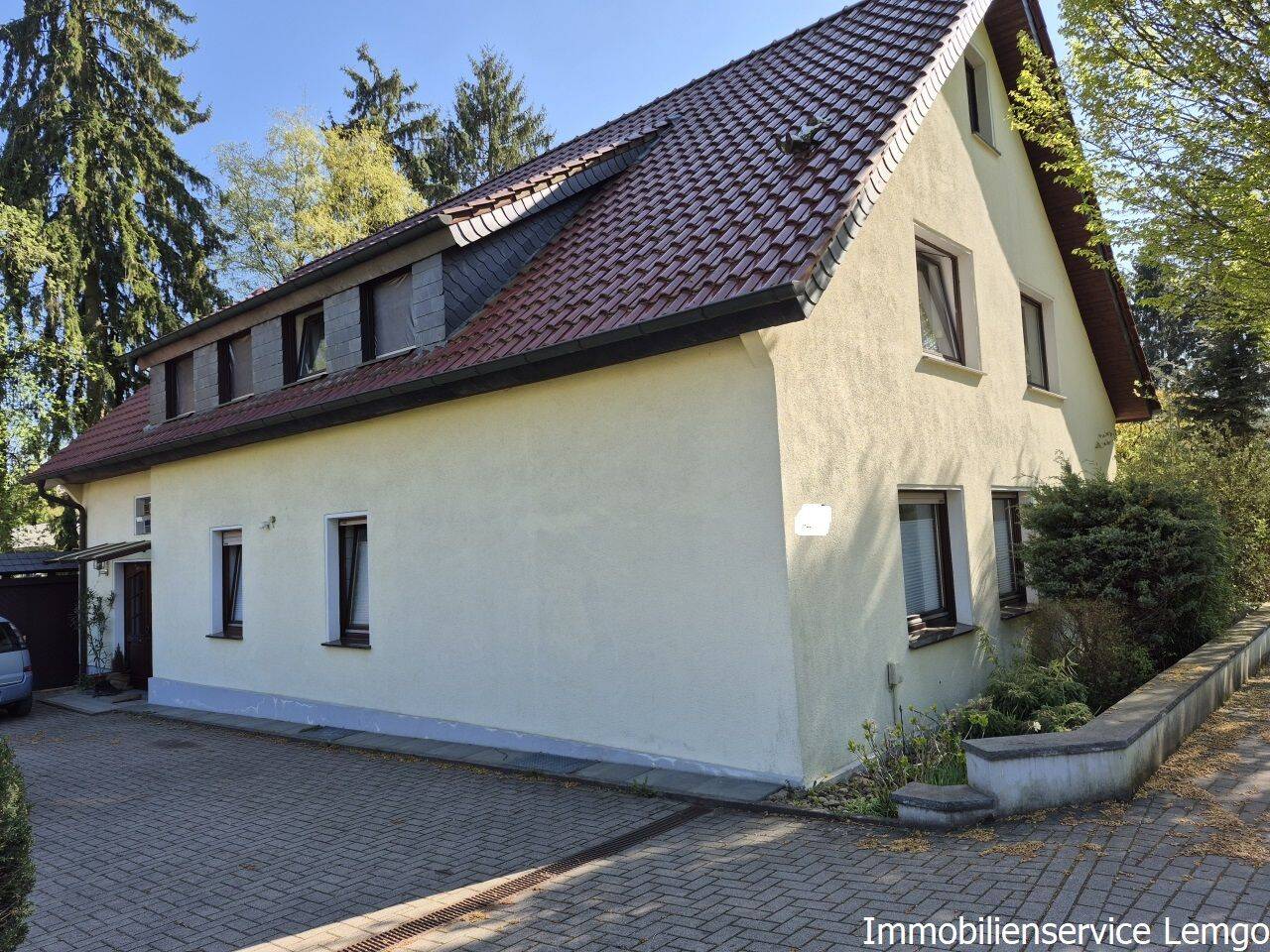 Großzügiges ZFH am Stadtrand von Lemgo, 32657 Lemgo