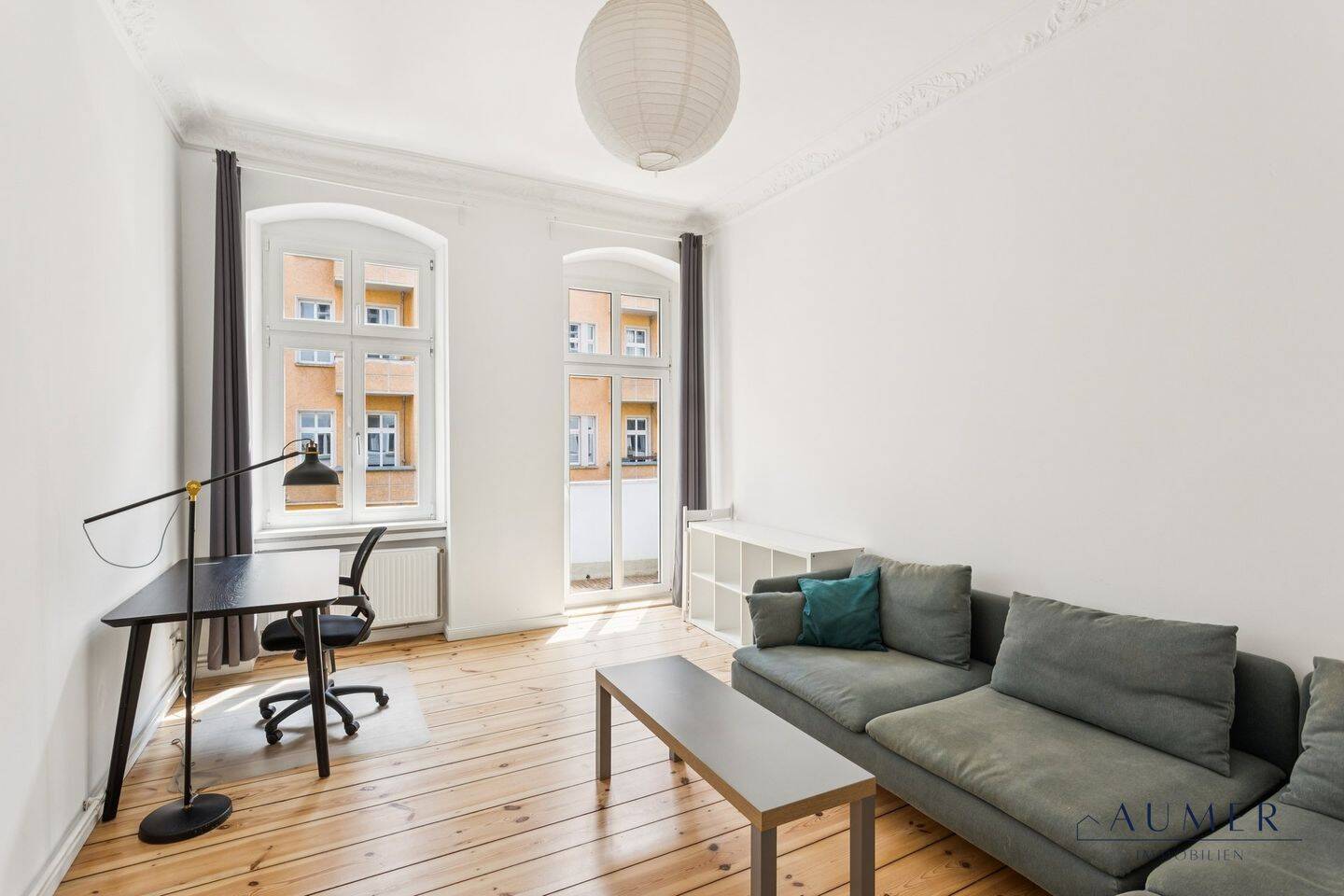 Lichtdurchflutete Altbauwohnung mit Balkon & Aufzug, 10245 Berlin (Friedrichshain-Kreuzberg Friedrichshain)
