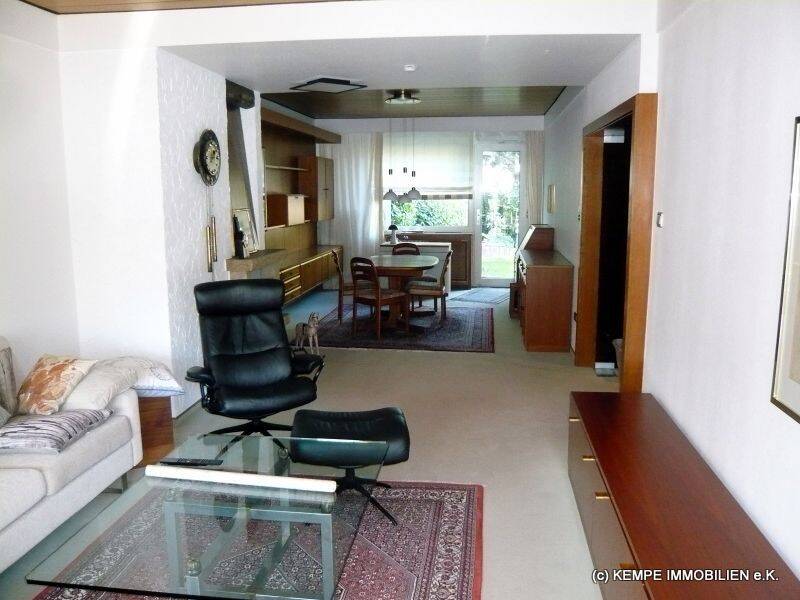 3 Fam.-Haus (90 m² + 90m² + 60 m²), 2 Garagen, 1 Mansardenzimmer und einen großen Spitzboden, 45136 Essen (Bergerhausen Huttrop Rüttenscheid)