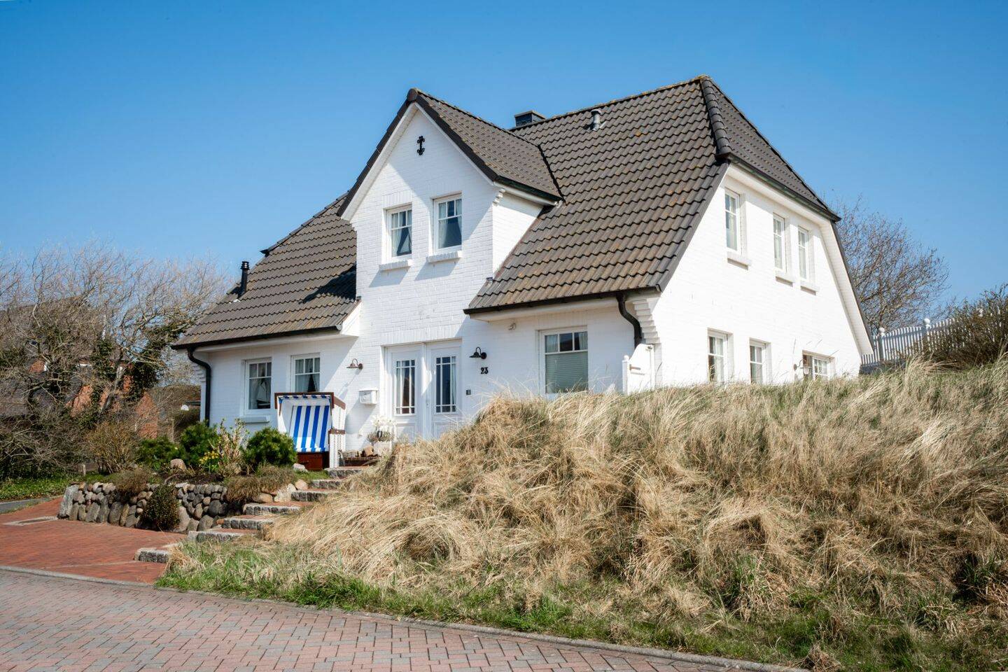 Anwesen in Dünenlage und fußläufig zum Strand, 25997 Hörnum (Sylt)