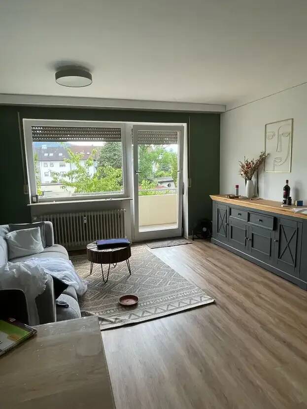 Freundliche 2-Zimmerwohnung in Miltenberg Nord, vollmöbliert mit Balkon, Garage und Stellplatz, 63897 Miltenberg