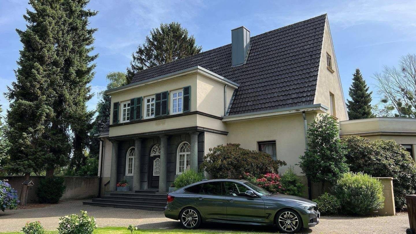 Herrschaftliche Stadtvilla auf parkähnlichem Grundstück Nähe Schloss Rheydt !, 41238 Mönchengladbach