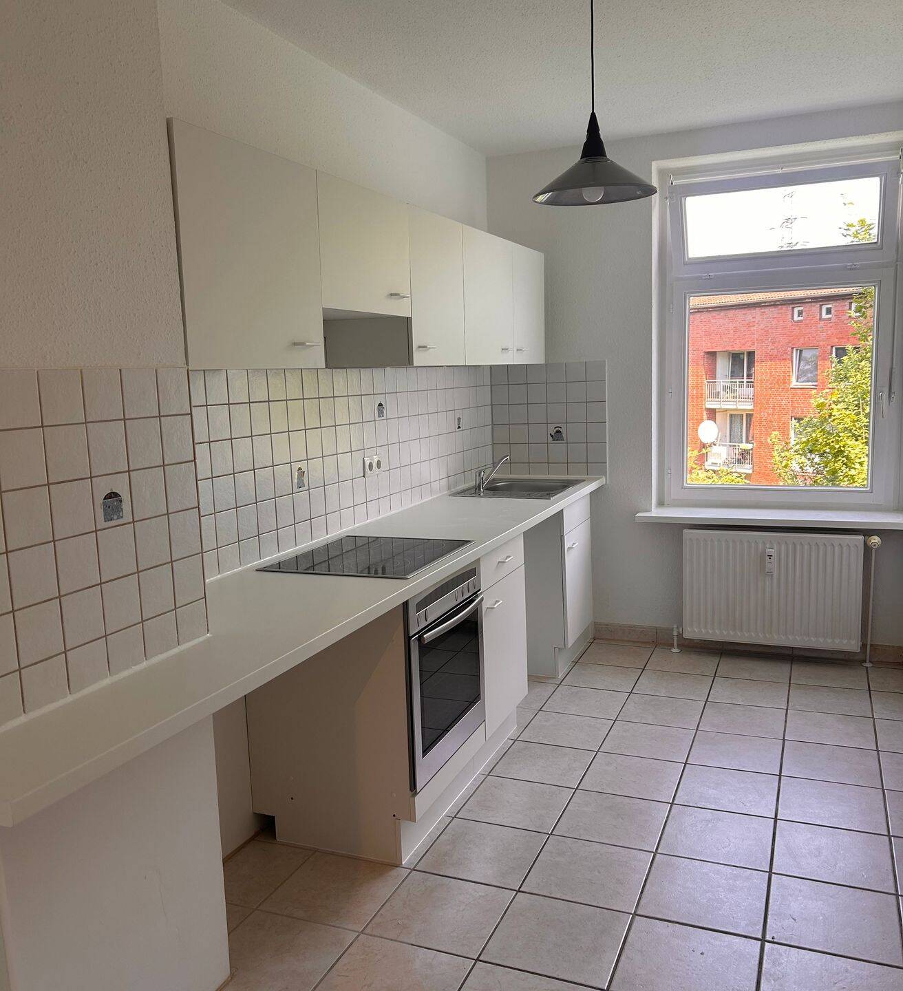Attraktive 2-Zimmer-Altbauwohnung im Reiherstiegviertel am Hafenrand, 21107 Hamburg (Mitte Steinwerder Wilhelmsburg)