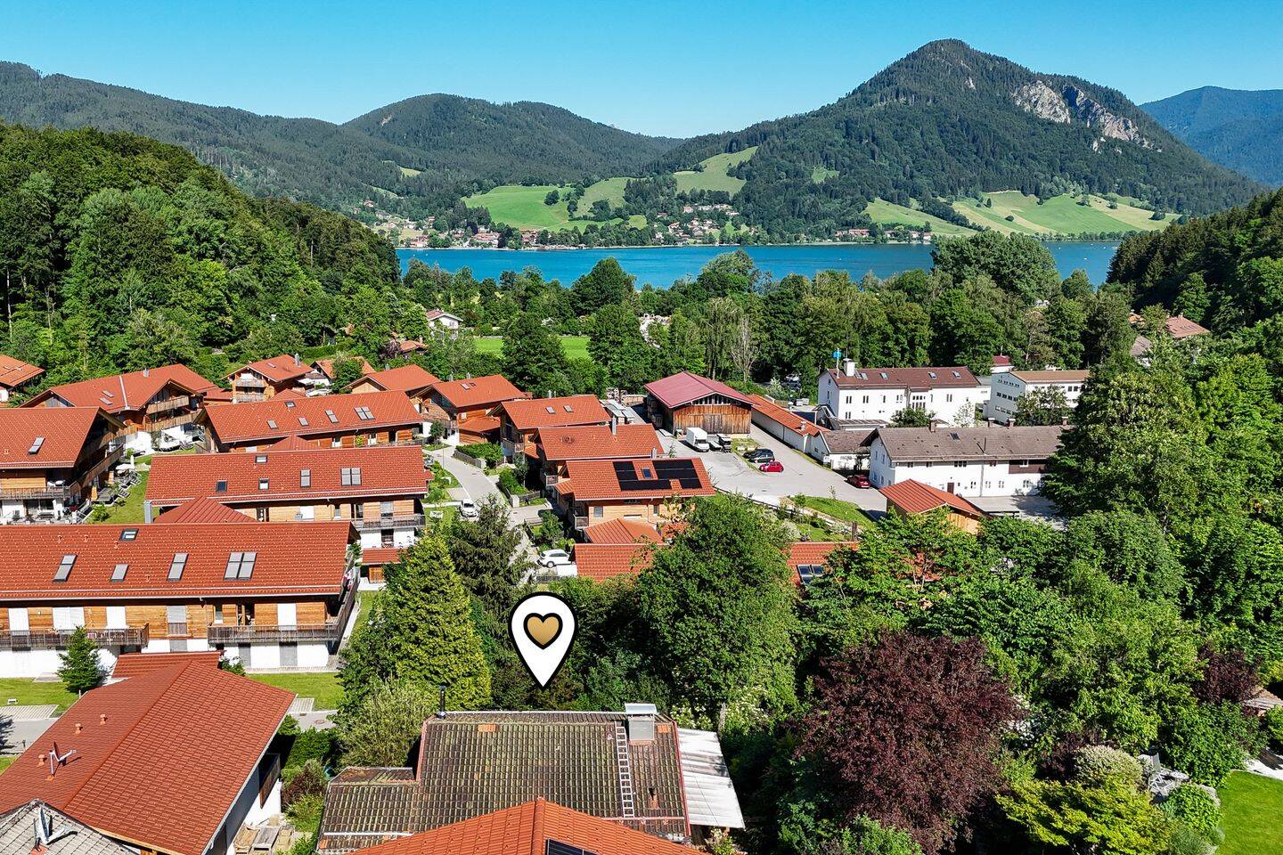 Erhöht gelegenes Baugrundstück in sonniger, ruhiger Wohnlage nahe dem Schliersee, 83727 Schliersee