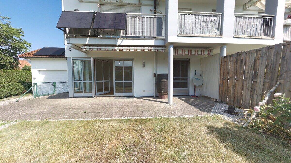 Charmante 3-Zimmer-Erdgeschosswohnung mit Terrasse & Garten in ruhiger Zentrumslage von Freilassing, 83395 Freilassing