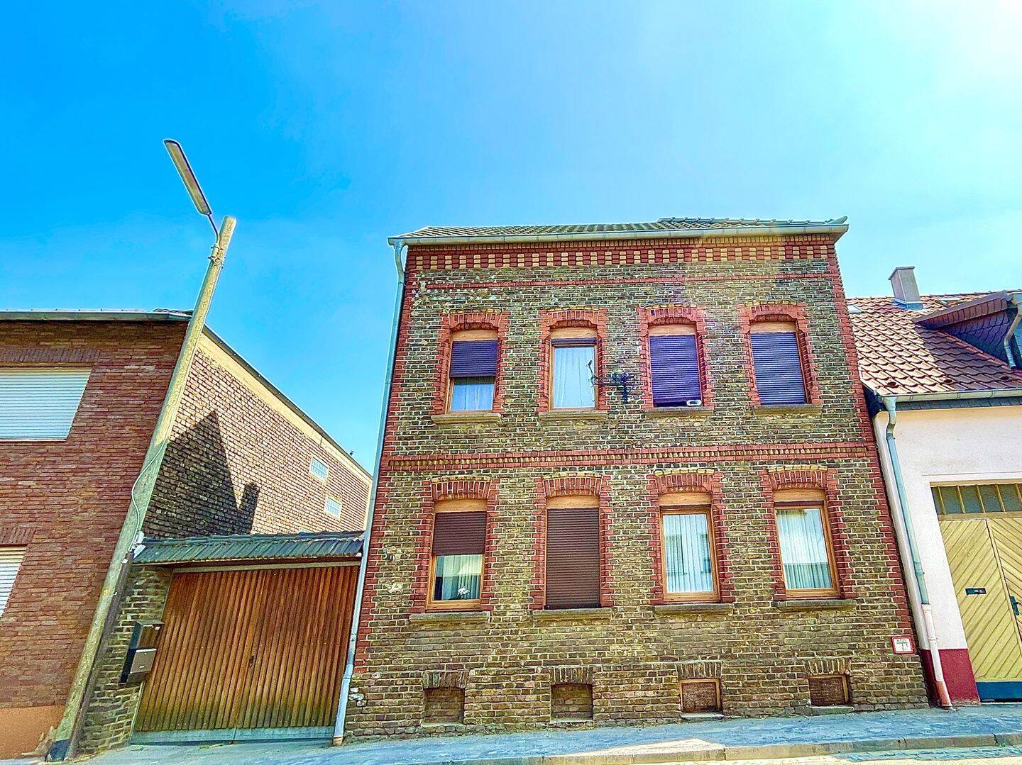 Historischer Charme trifft auf vielseitiges Potenzial – Zwangsversteigerungs-Haus in begehrter Lage von Alfter, 53347 Alfter