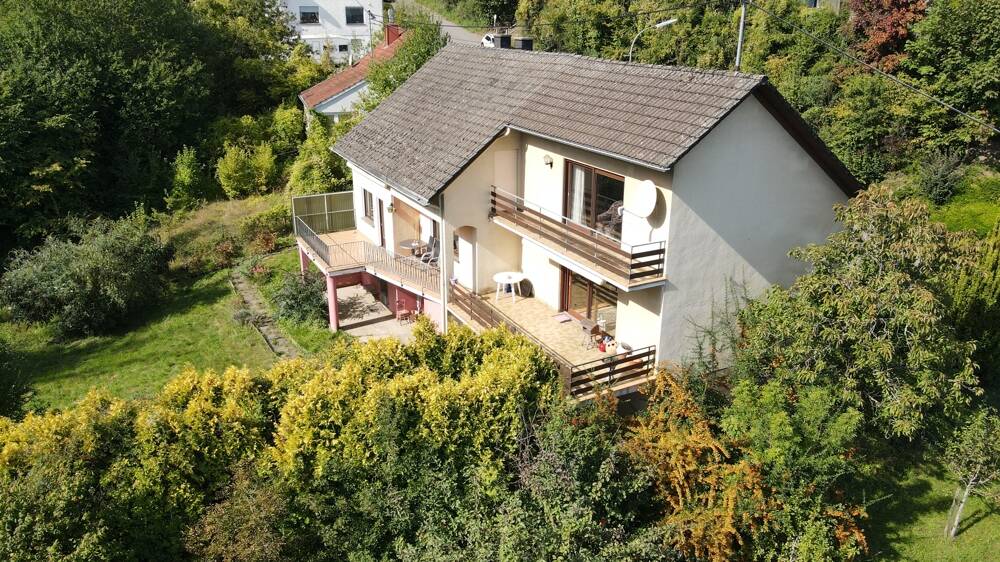 MERZIG-FITTEN: WOHNHAUS / 5 SZ / NATURNAHE LAGE / FERNSICHT, 66663 Merzig