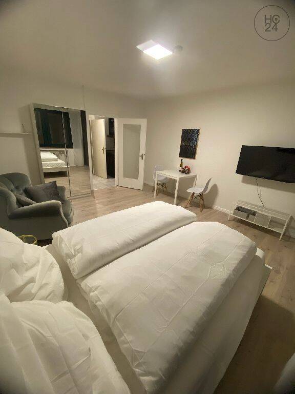 Möbliertes Apartment in Hauptbahnhof- und Mediaparknähe, 50670 Köln (Innenstadt-Nord Altstadt-Nord Neustadt-Nord)
