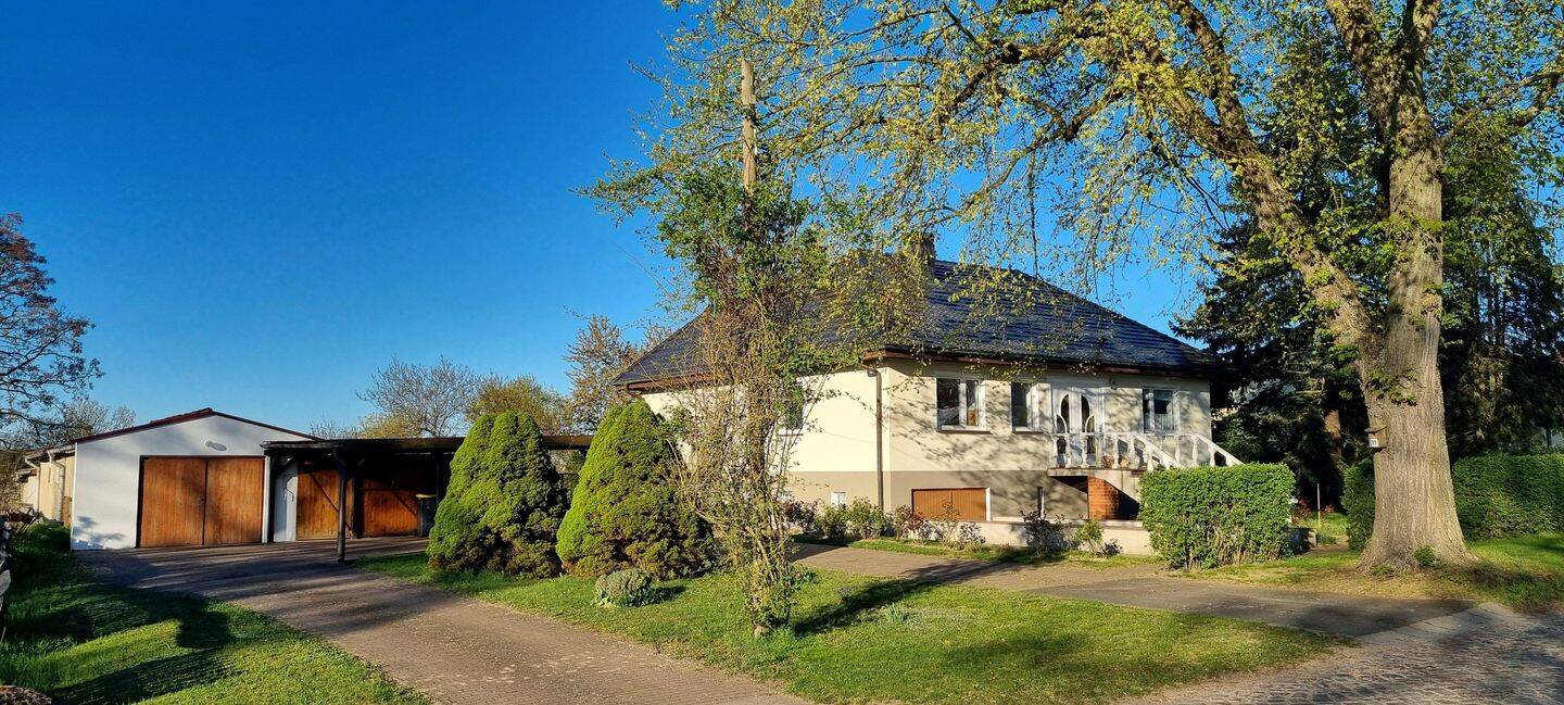Kleine Familienvilla mit reichlich Platz – in Werbelow, 17337 Uckerland