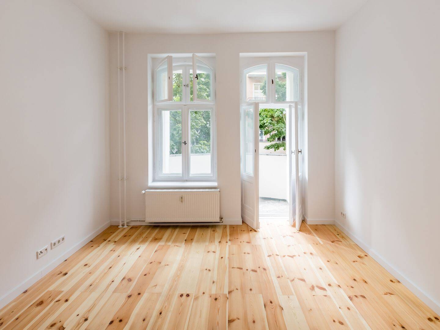 Hochwertig modernisierte 2 Zimmer-Wohnung mit Balkon, 12459 Berlin (Treptow-Köpenick)
