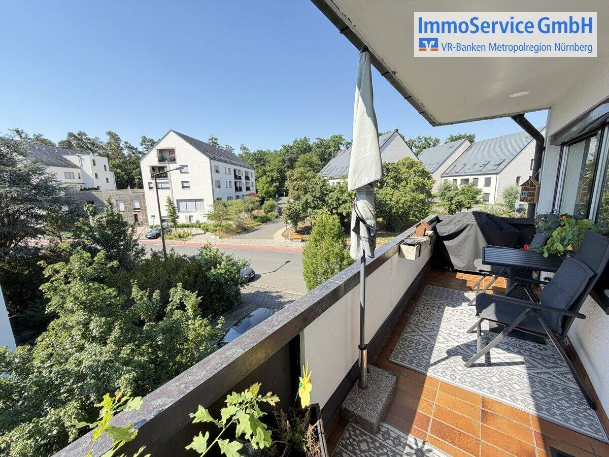 Gepflegte 3-Zimmer-Eigentumswohnung mit Balkon, Garage und Stellplatz in ruhiger Lage, 90547 Stein