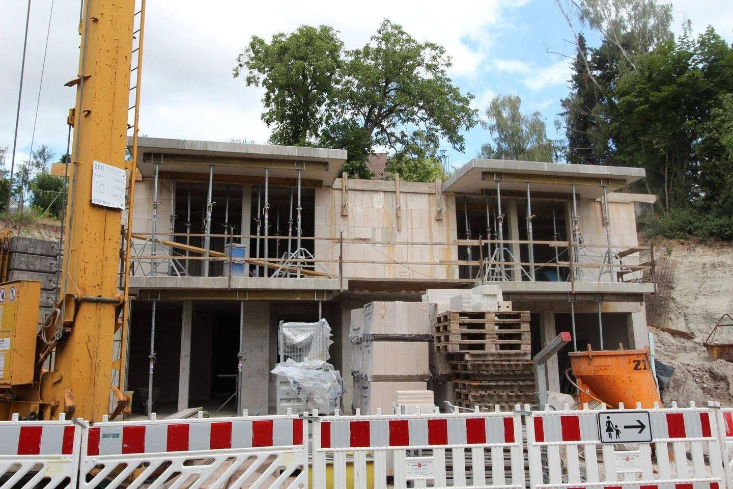 Exklusives Neubauprojekt mit Zukunft – Studio – Wohnungen & Studentenapartments vereint – Aufzug vom Studio – bis ins Keller, 91056 Erlangen