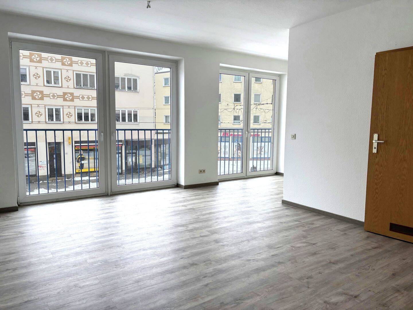 SENIOREN-APARTMENT // Barrierefreie 1-Raum-Wohnung für Senioren, 4129 Leipzig (Eutritzsch)