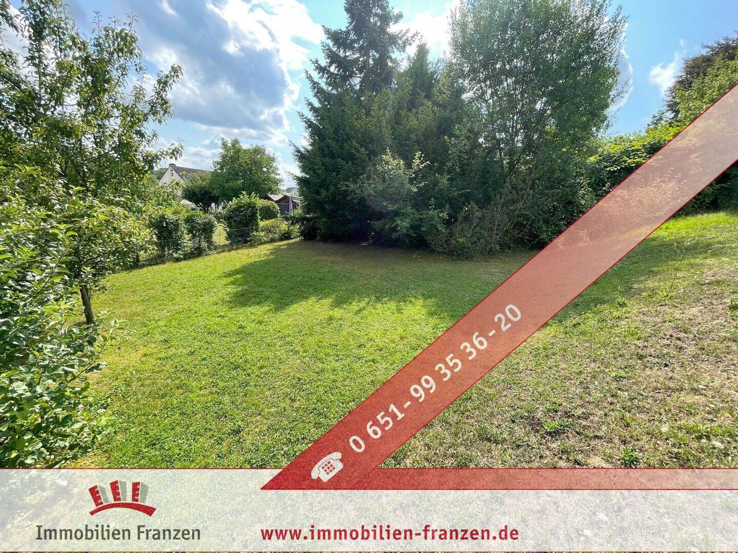 Sehr gepflegtes, einzugbereites Reihenendhaus – mit Garage und Traumgarten!, 54293 Trier