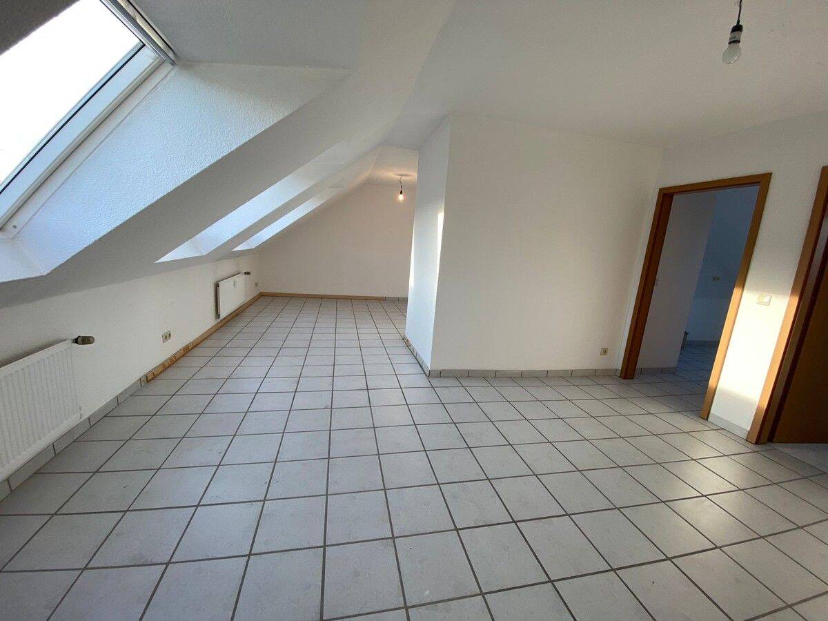 Wunderschöne 2 Zimmer Wohnung in Solingen Ab den 1.07.2026, 42659 Solingen (Burg Höhscheid Solingen-Mitte)