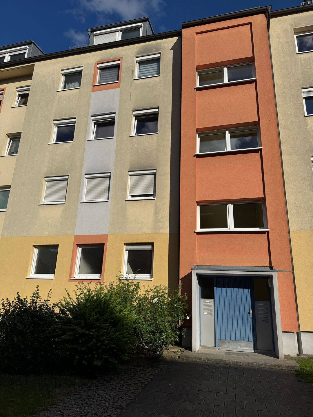 Schöne, sanierte 3-Zimmer-Wohnung in zentraler Lage Nürnberg, 90478 Nürnberg (Dutzendteich Gleißhammer Glockenhof Sankt Peter Zerzabelshof)