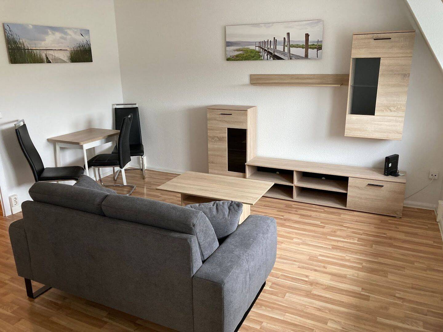 Vollmöbliertes Dachgeschoss-Apartment im Herzen von Gera für Azubis, Studenten und Pendler., 7545 Gera (Bieblach Innenstadt Ostviertel Pforten Untermhaus)