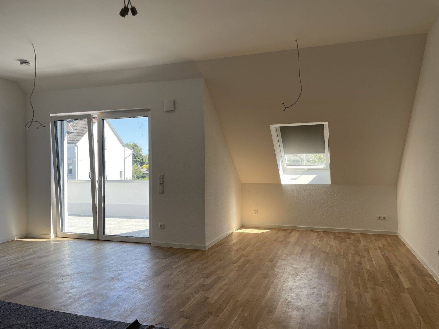 3-Zimmer-Wohnung im Dachgeschoss mit Loggia, 51375 Leverkusen (Schlebusch)