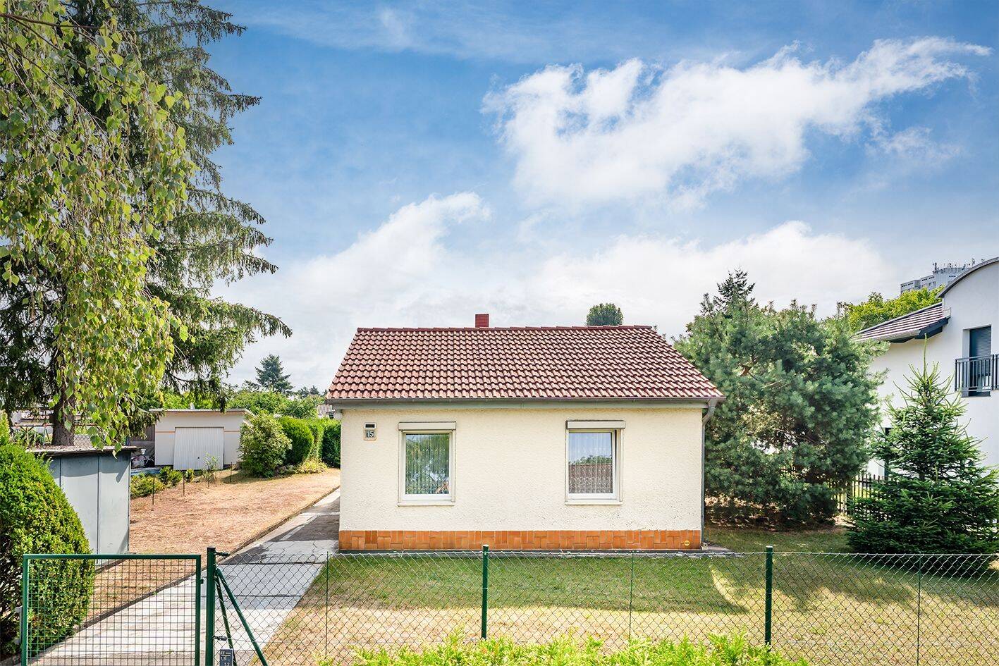 Einfamilienhaus mit Potential & Nebengelass im Blumenviertel, 12559 Berlin (Treptow-Köpenick)
