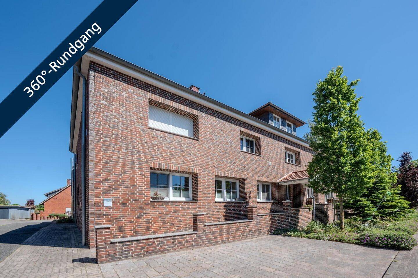 Großzügige 4-Zimmer-Erdgeschosswohnung mit Garage und Stellplatz, 28857 Syke