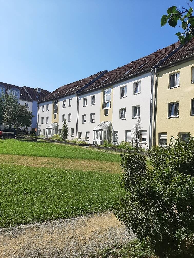 Freundliche 3-Zimmer-Dachgeschoss-Wohnung mit Flair, 93051 Regensburg (Galgenberg Großprüfening-Dechbetten-Königswiesen Kumpfmühl-Ziegetsdorf-Neuprüll)