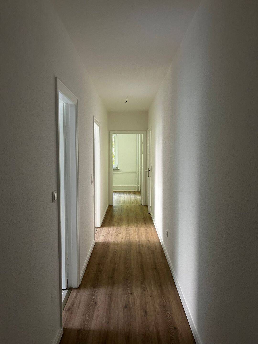 St. Jürgen Ratzeburger Allee 3 Zimmer Wohnung EG saniert, 23562 Lübeck (Sankt Jürgen)