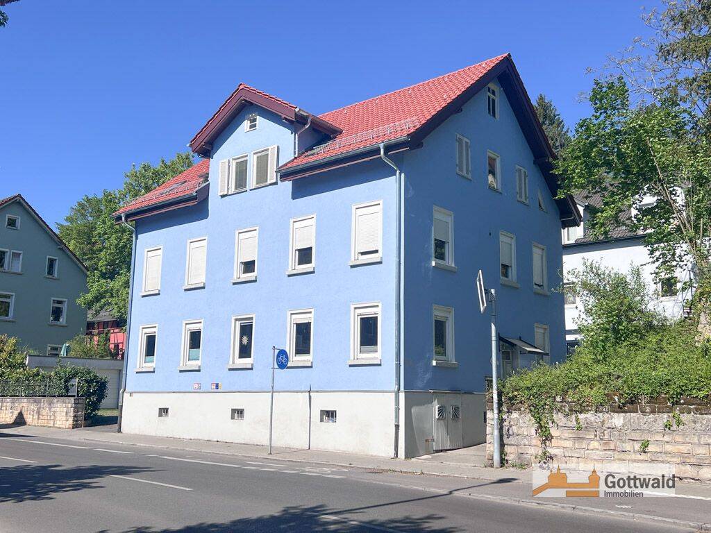 Charmante 2-Zi.-DG-Whg. mit Altbauflair im Beutauviertel – nur 5 Min. zum Esslinger Marktplatz, 73728 Esslingen am Neckar