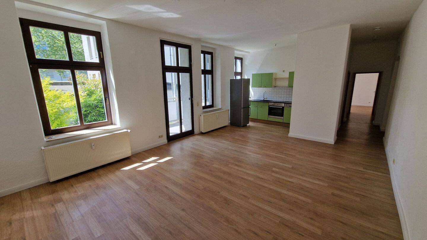 2-Zimmer-Wohnung in Magdeburg mit Balkon/EBK/Wannenbad, 39108 Magdeburg (Altstadt Stadtfeld Ost)