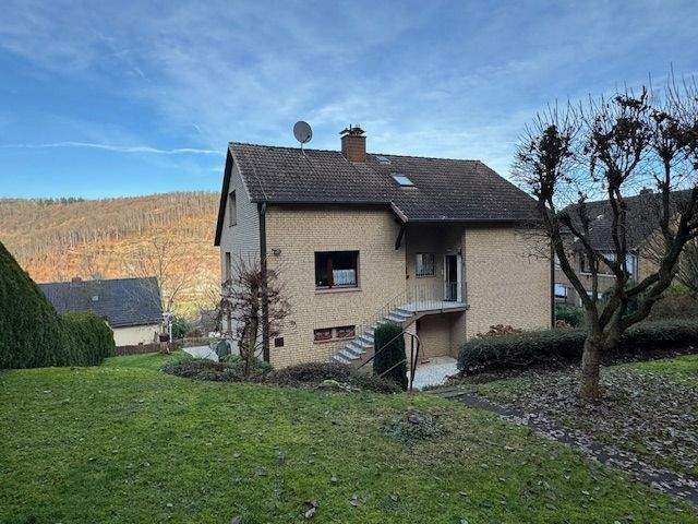 Gemütliche 2-Zimmer-Dachgeschosswohnung mit Ausblick und Garten in Bad Pyrmont / Thal, 31812 Bad Pyrmont